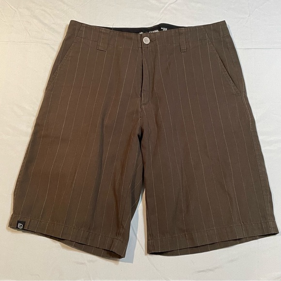 Lost Enterprise Flat Front Casual Short SZ. 33 - Picture 2 of 7